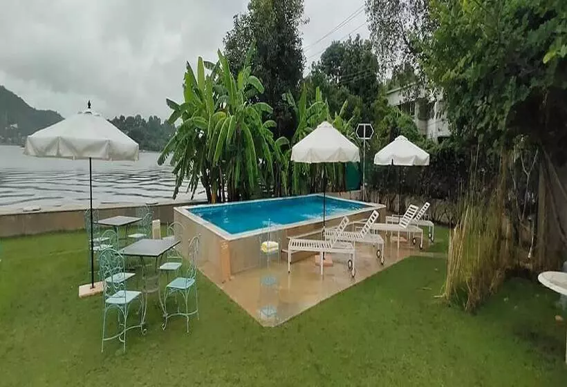 Fotos del hotel Ram Pratap Palace:  2