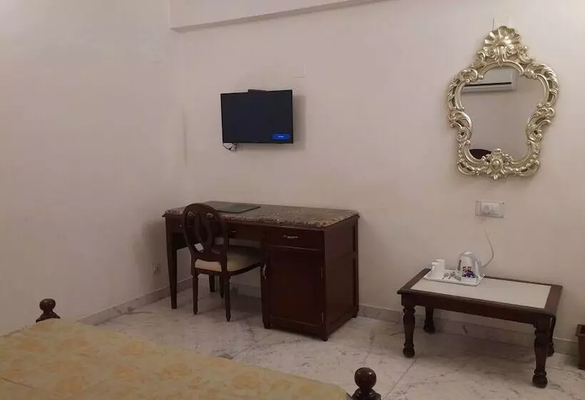 Fotos del hotel Ram Pratap Palace:  19