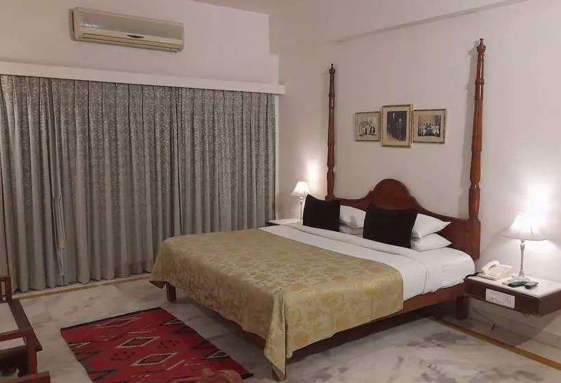 Fotos del hotel Ram Pratap Palace:  11