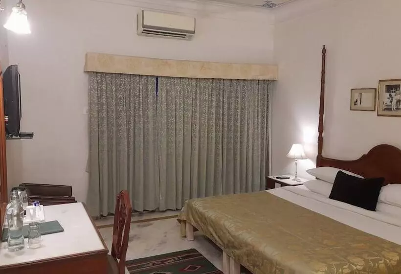 Fotos del hotel Ram Pratap Palace:  20