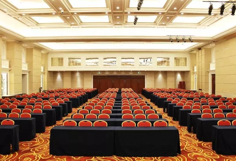 Fotos del hotel Rich Gate:  8