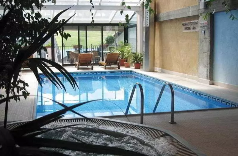 Fotos del hotel Yoy Villa De Sallent 4:  2