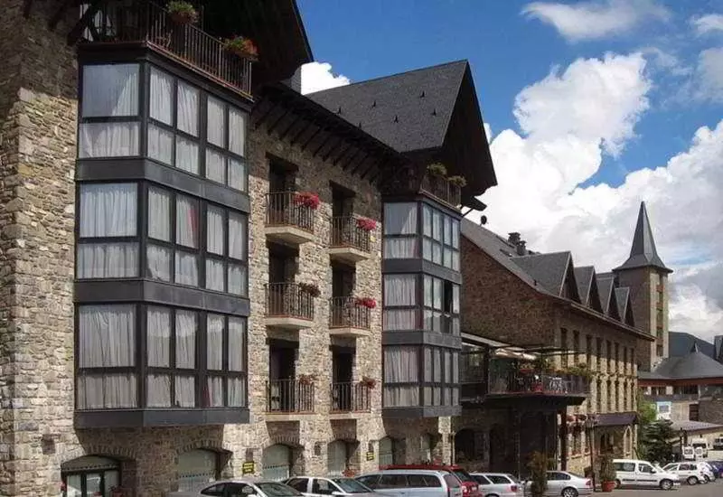 Fotos del hotel Yoy Villa De Sallent 4:  5