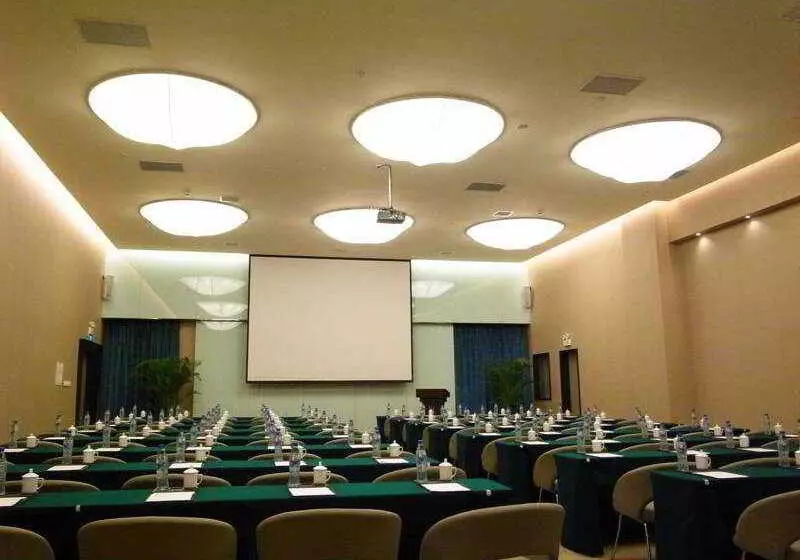 Fotos del hotel Yitel Premium:  4