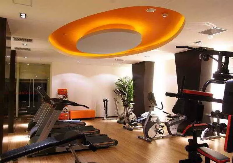 Fotos del hotel Yitel Premium:  2