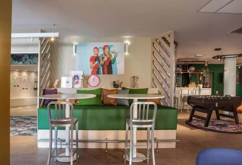 Fotos del hotel Campanile Bordeaux Centre  Gare Saintjean:  6