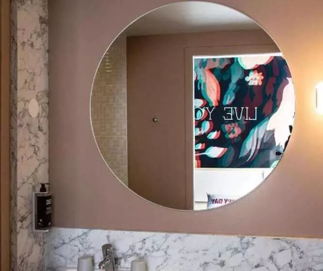 Fotos del hotel Campanile Bordeaux Centre  Gare Saintjean:  22