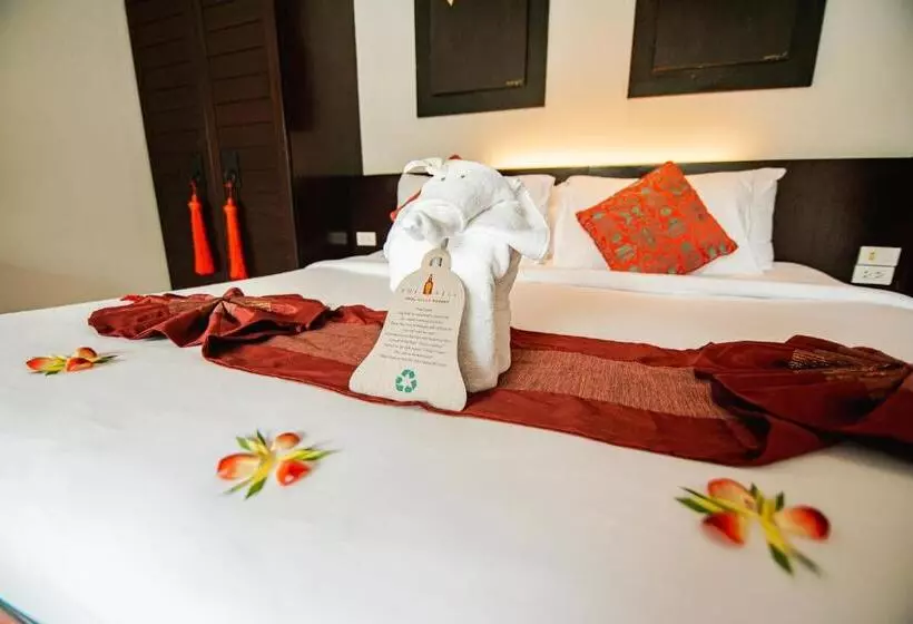 Fotos del hotel The Bell Pool Villa Resort Phuket  Sha Extra Plus:  11