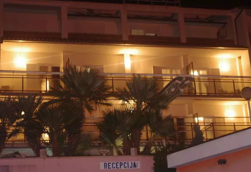 Fotos del hotel Apartments And Rooms Villa Javor:  8