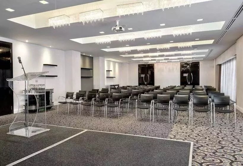 Fotos del hotel Protea  Fire & Ice! By Marriott Johannesburg Melrose Arch:  12