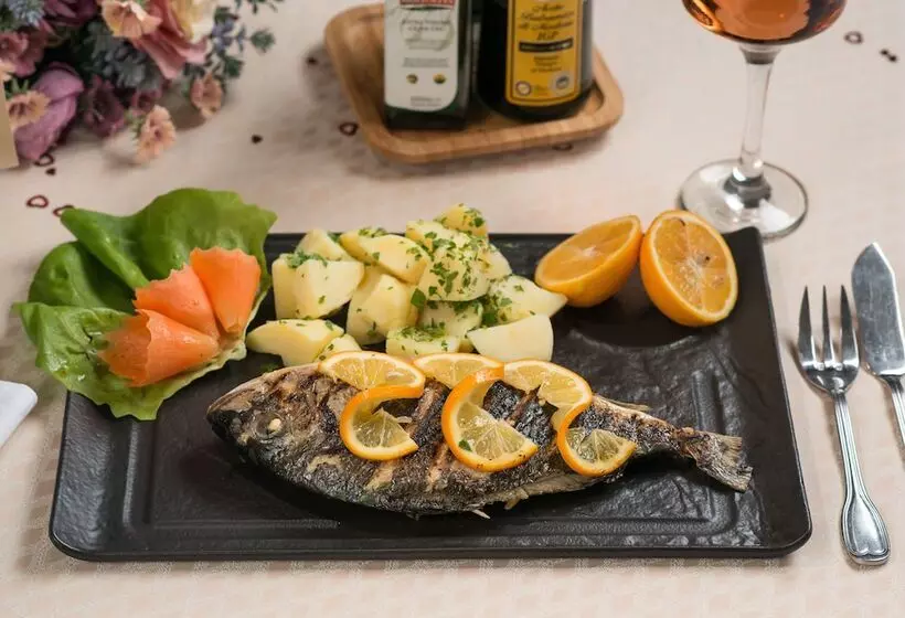 Fotos del hotel Razvan:  18