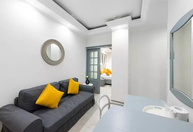 Fotos del hotel Relax Comfort Suites:  21