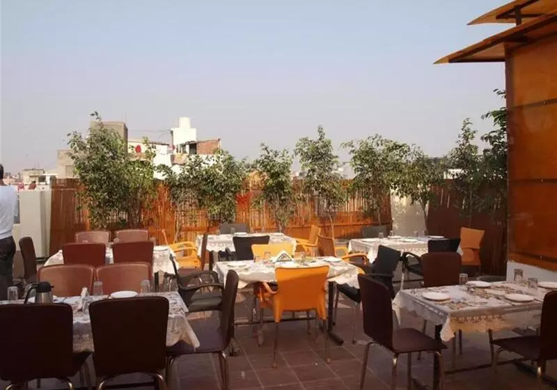 Fotos del hotel Daanish Residency:  4