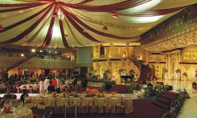 Fotos del hotel Grand Arkenso Parkview:  12