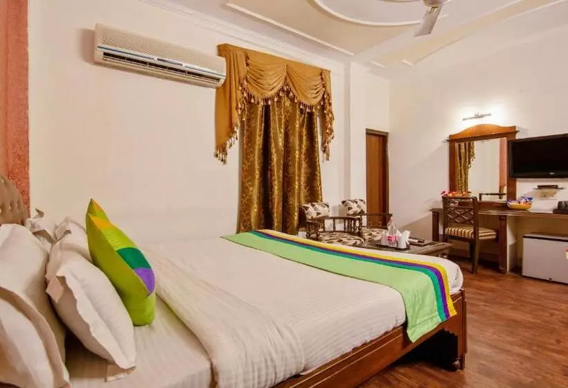 Fotos del hotel Paras International:  25