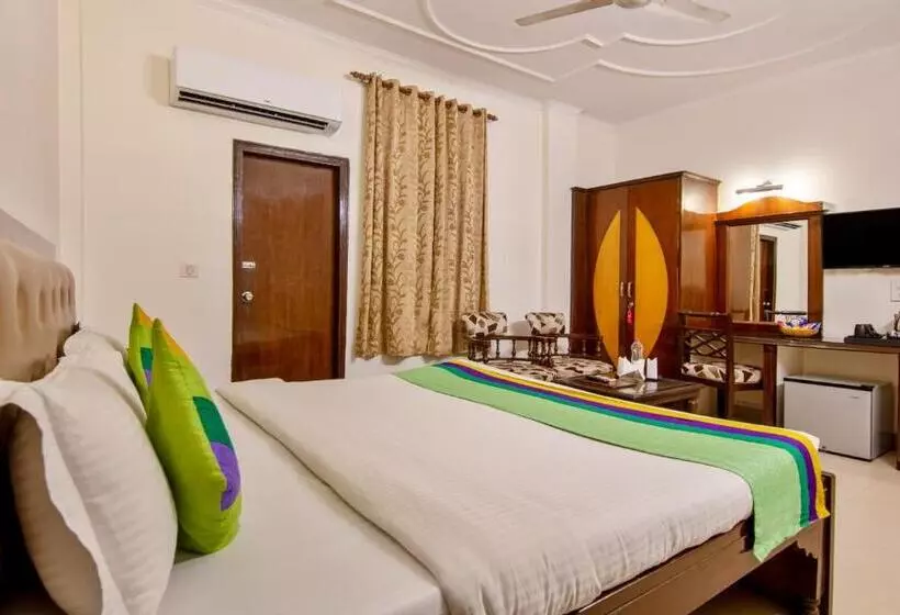 Fotos del hotel Paras International:  18