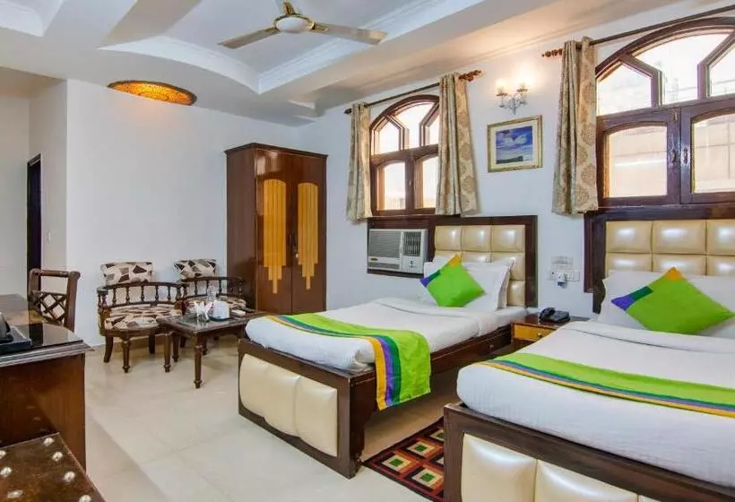 Fotos del hotel Paras International:  21