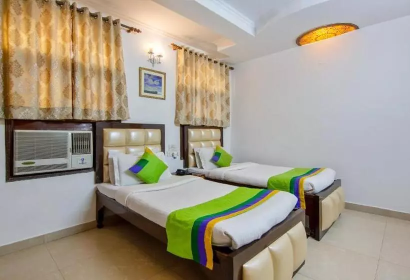 Fotos del hotel Paras International:  23