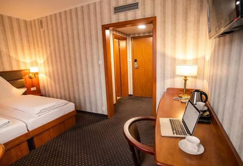 Fotos del hotel Premium  Bacero Wroc?aw:  2