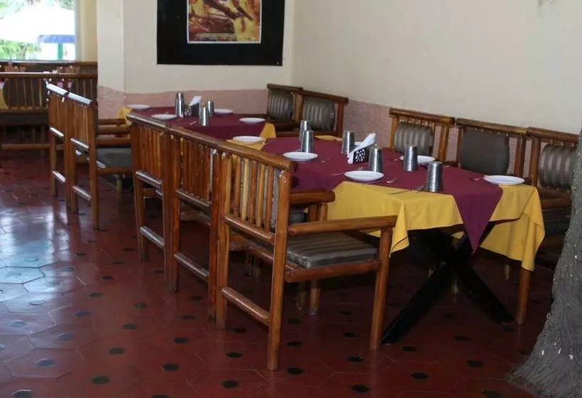 Fotos del hotel Ramanashree California Resort:  6