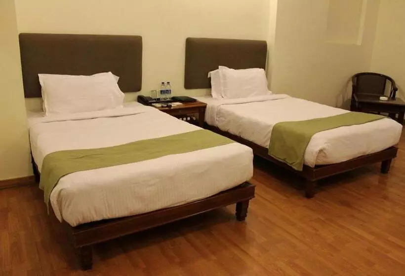 Fotos del hotel Hotel Sandhya:  9