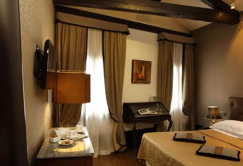 Fotos del hotel Aqua Palace:  12