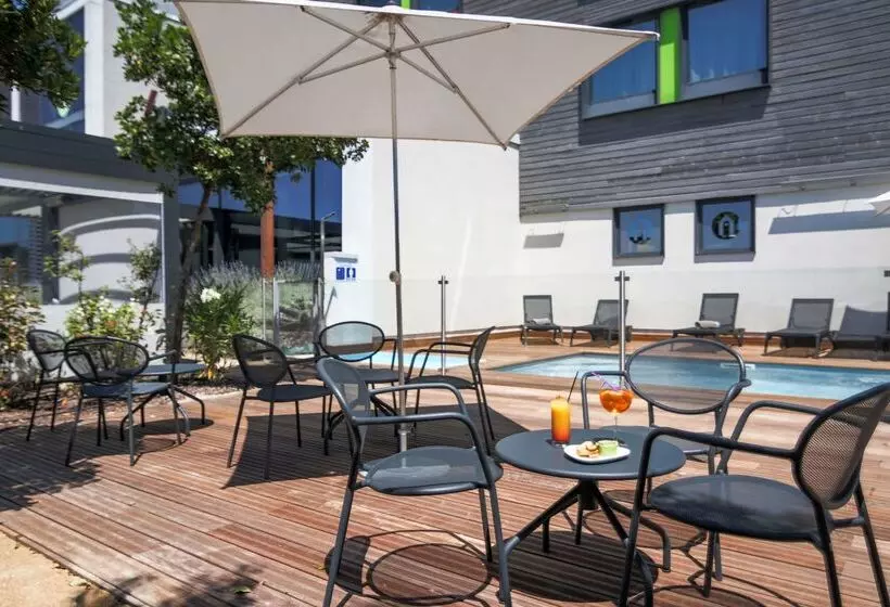 Fotos del hotel Campanile Carcassonne Est - La Cité:  15