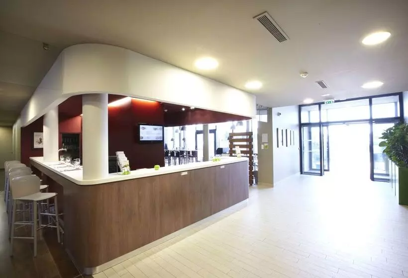 Fotos del hotel Campanile Carcassonne Est - La Cité:  4