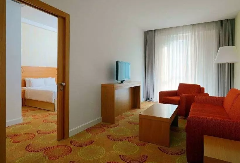 Fotos del hotel Courtyard By Marriott Budapest City Center:  17