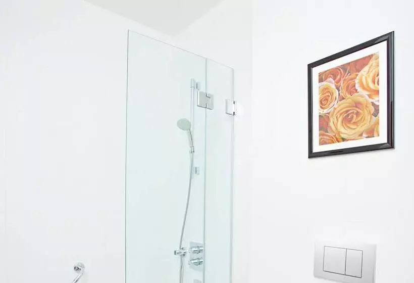 Fotos del hotel Courtyard By Marriott Budapest City Center:  11