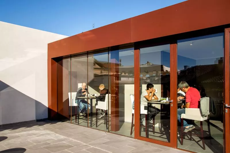 Fotos del hotel The B Place:  5