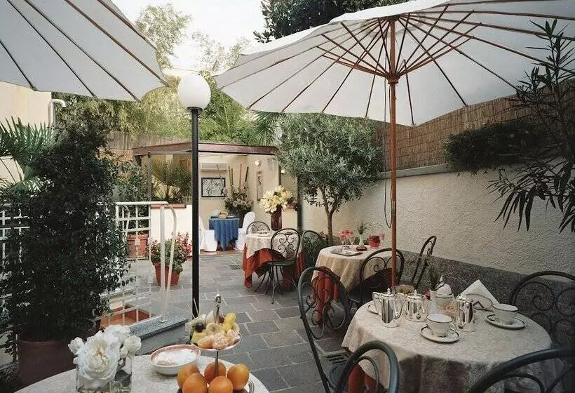 Fotos del hotel Dieci:  15