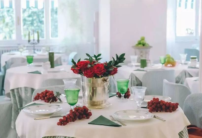 Fotos del hotel Eveline Portosole:  18