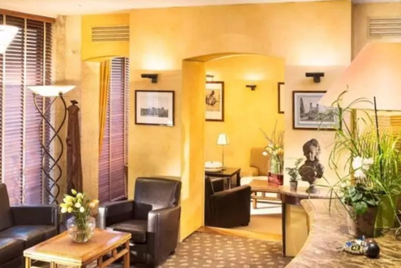 Fotos del hotel Hôtel Delavigne:  6