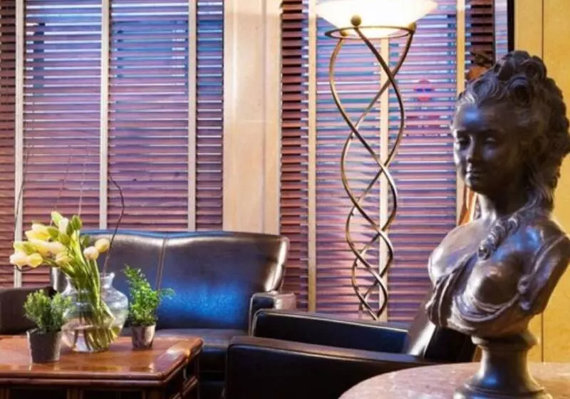 Fotos del hotel Hôtel Delavigne:  8