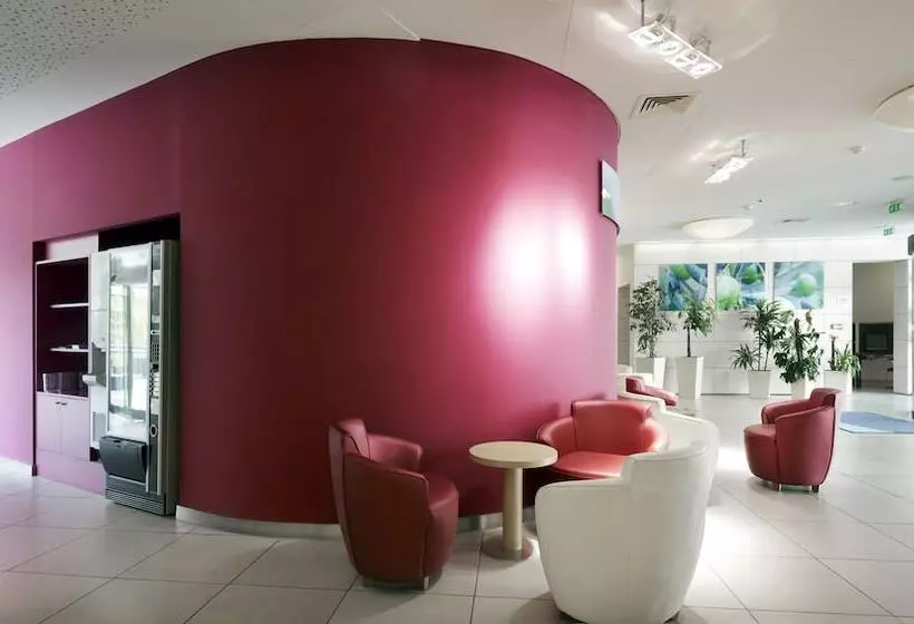 Fotos del hotel Holiday Inn Express Marseille Saint Charles, An Ihg:  13