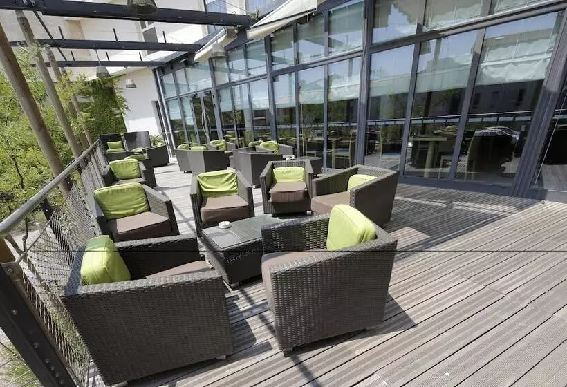 Fotos del hotel Holiday Inn Express Marseille Saint Charles, An Ihg:  8