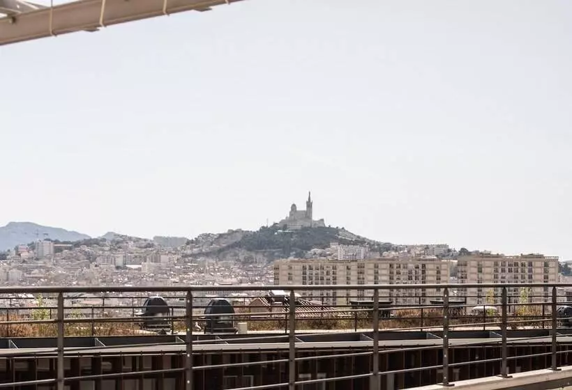 Fotos del hotel Holiday Inn Express Marseille Saint Charles, An Ihg:  17