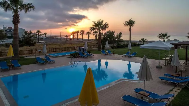 Fotos del hotel Ilian Beach & Apartments:  9