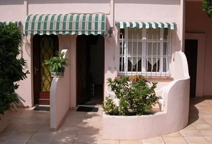 Fotos del hotel La Garoupegardiole:  16