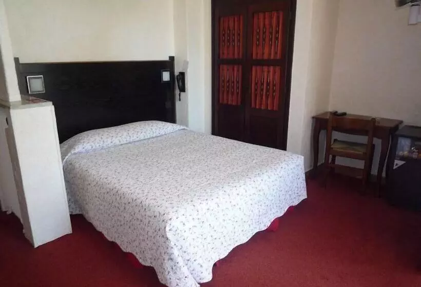 Fotos del hotel La Garoupegardiole:  19