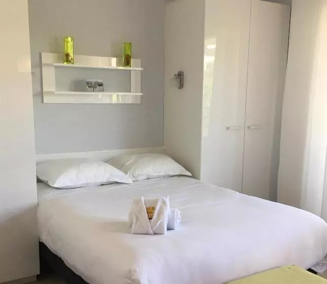 Fotos del hotel Arthur Properties Bel Air:  8