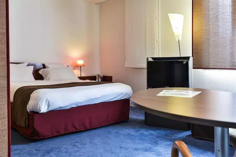 Fotos del hotel Novotel Suites Reims Centre:  11