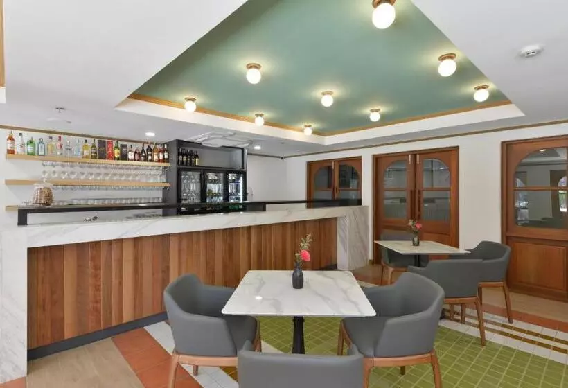 Fotos del hotel Oakwood  & Residence Bangkok:  5