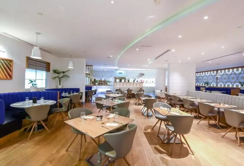 Fotos del hotel Premier Inn Dubai International Airport:  35