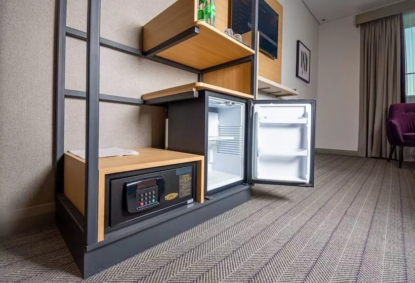 Fotos del hotel Premier Inn Dubai International Airport:  2