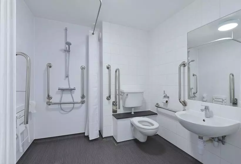 Fotos del hotel Travelodge London Central Waterloo:  5