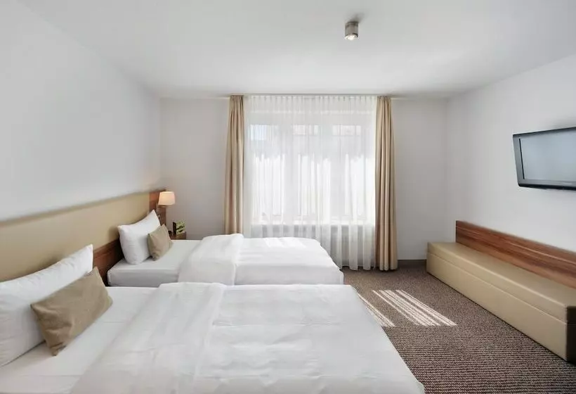 Fotos del hotel Vi Vadi  Downtown Munich:  4