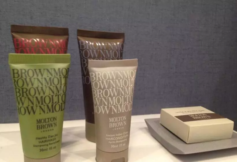 Fotos del hotel La Villa:  12