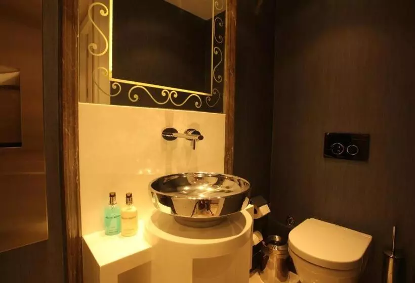 Fotos del hotel La Villa:  6